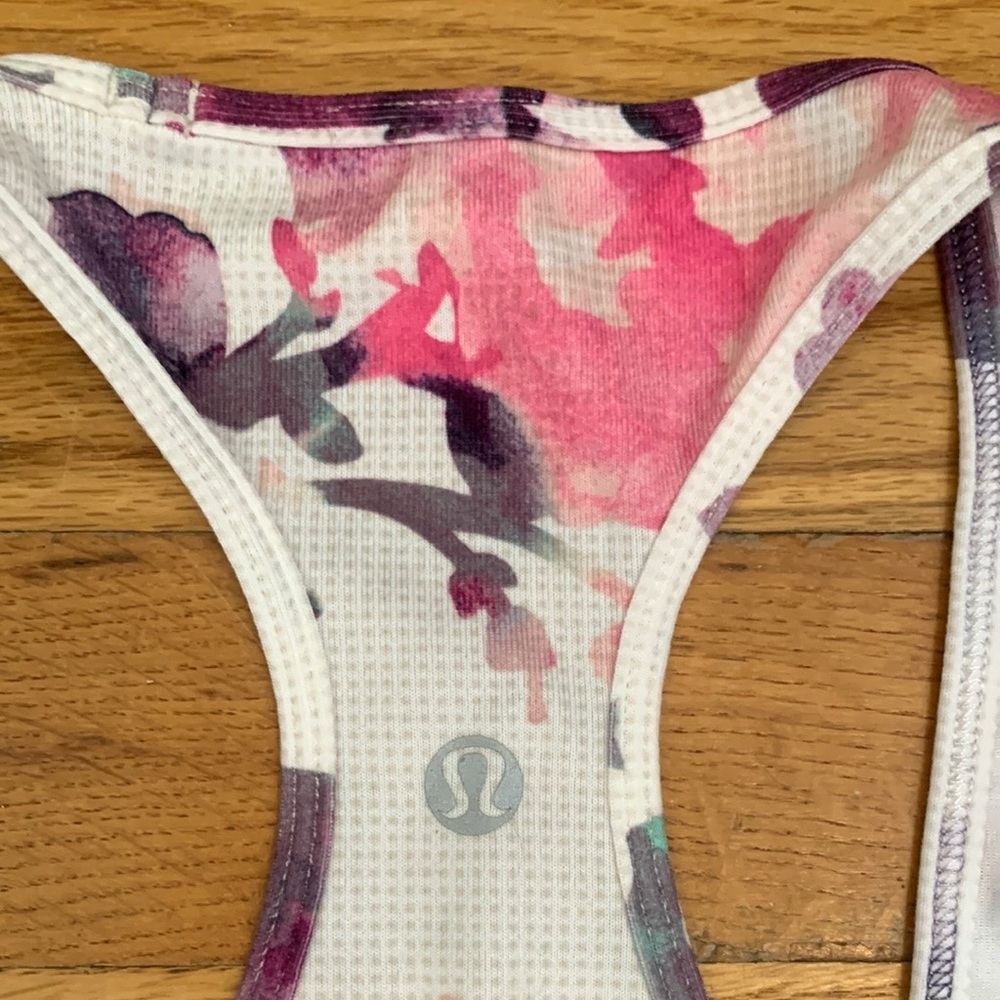 Lululemon Blurred Blossom CRB - Picture 6 of 12